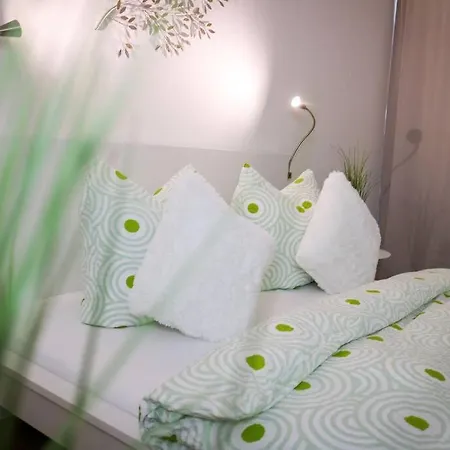 Cozy Paradies -erholung Mit Pool & Sauna Apartment