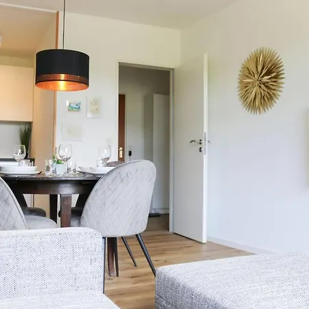 Cozy Paradies -erholung Mit Pool & Sauna Apartment